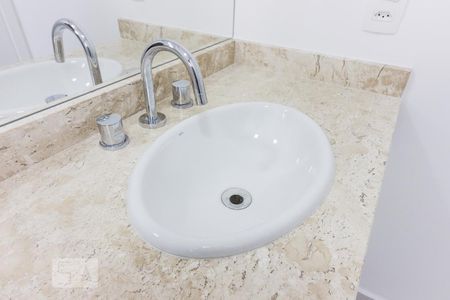 Studio para alugar com 42m², 1 quarto e 2 vagas Studio para alugar com 42m², 1 quarto e 2 vagasBanheiro