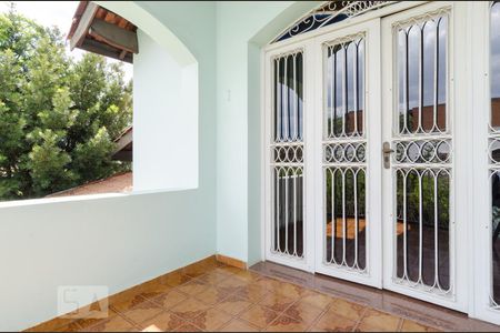 Casa à venda com 360m², 4 quartos e 4 vagas Casa à venda com 360m², 4 quartos e 4 vagasVaranda da Sala Mezanino