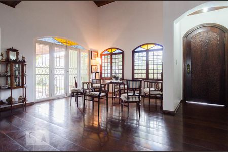 Sala de Estar de casa à venda com 4 quartos, 360m² em Jardim São Caetano, São Caetano do Sul