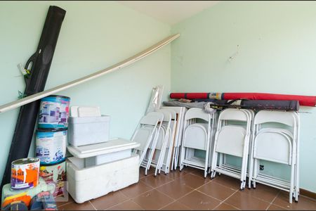 Casa à venda com 360m², 4 quartos e 4 vagas Casa à venda com 360m², 4 quartos e 4 vagasÁrea Superior da Edícula 2