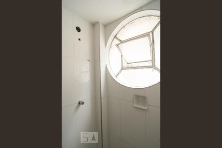 Banheiro suíte de apartamento à venda com 4 quartos, 80m² em Santo Antônio, Belo Horizonte