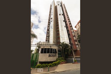 Apartamento para alugar com 80m², 2 quartos e 2 vagasFachada