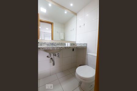 Apartamento para alugar com 65m², 2 quartos e 1 vagaBanheiro da Suite