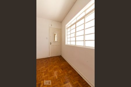 Casa para alugar com 100m², 2 quartos e sem vagaPorta da Sala 