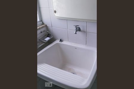 Apartamento à venda com 78m², 2 quartos e 2 vagasDetalhe