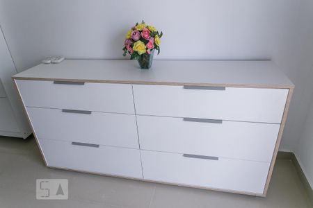 Apartamento à venda com 78m², 2 quartos e 2 vagasDetalhe