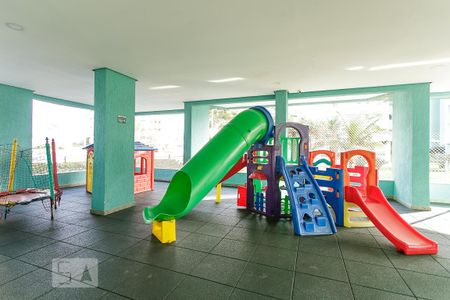 Apartamento à venda com 78m², 2 quartos e 2 vagasPlayground