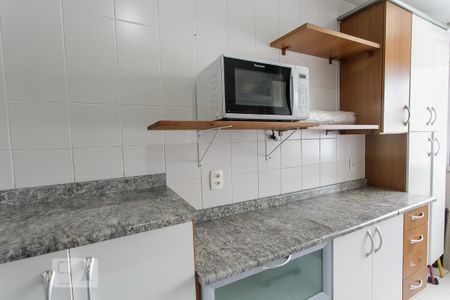 Apartamento à venda com 78m², 2 quartos e 2 vagasDetalhe