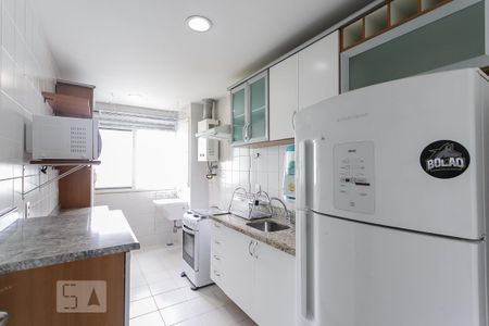 Apartamento à venda com 78m², 2 quartos e 2 vagasCozinha