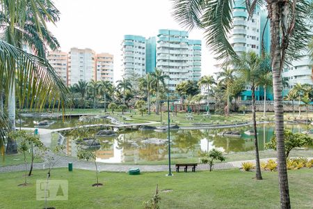 Apartamento à venda com 78m², 2 quartos e 2 vagasLago