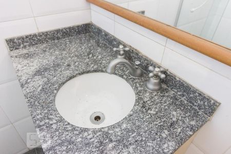 Casa para alugar com 600m², 5 quartos e 6 vagasBanheiro Suite Inferior