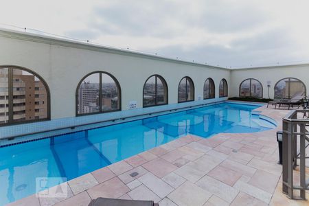 Apartamento à venda com 18m², 1 quarto e 1 vagaPiscina