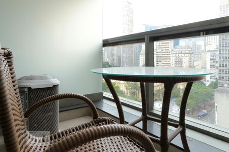 Varanda de apartamento para alugar com 1 quarto, 30m² em República, São Paulo