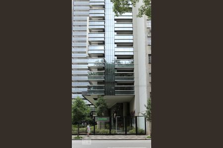 Apartamento para alugar com 30m², 1 quarto e 1 vaga Apartamento para alugar com 30m², 1 quarto e 1 vagaFachada