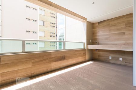 Apartamento para alugar com 90m², 2 quartos e 1 vagaVaranda