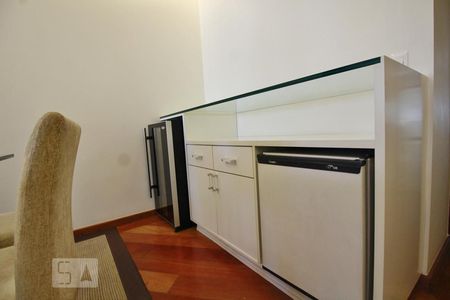 Detalhe da sala de apartamento para alugar com 3 quartos, 165m² em Vila Andrade, São Paulo