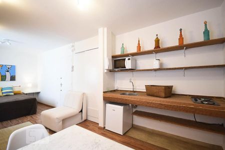 Cozinha de kitnet/studio para alugar com 1 quarto, 30m² em Real Parque, São Paulo
