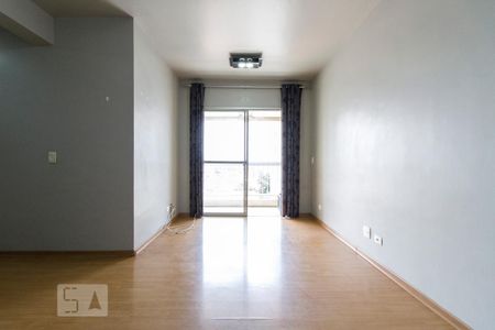Apartamento para alugar com 2 quartos, 56m² em Vila Azevedo, São Paulo