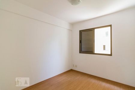 Apartamento para alugar com 122m², 4 quartos e 2 vagasQuarto 2