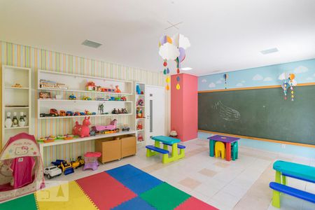 Apartamento para alugar com 122m², 4 quartos e 2 vagasBrinquedoteca