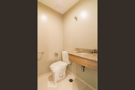 Lavabo de apartamento para alugar com 4 quartos, 122m² em Jardim, Santo André