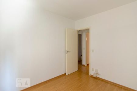 Apartamento para alugar com 122m², 4 quartos e 2 vagasQuarto 2