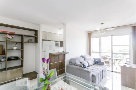 Sala de apartamento para alugar com 2 quartos, 60m² em Recreio dos Bandeirantes, Rio de Janeiro