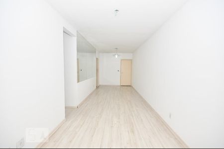 Sala de apartamento para alugar com 3 quartos, 72m² em Pechincha, Rio de Janeiro