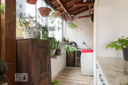 Apartamento à venda com 114m², 2 quartos e 2 vagasÁrea de Serviço