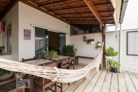 Apartamento à venda com 114m², 2 quartos e 2 vagasTerraço