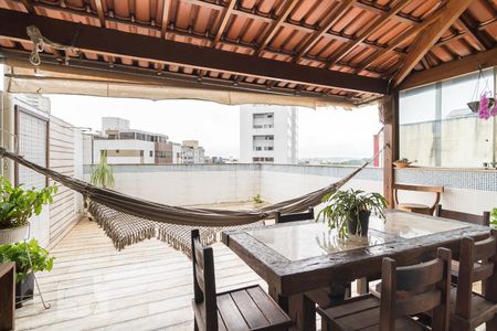 Apartamento à venda com 114m², 2 quartos e 2 vagasTerraço