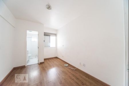 Suíte 1 de apartamento para alugar com 2 quartos, 70m² em Santo Antônio, São Caetano do Sul
