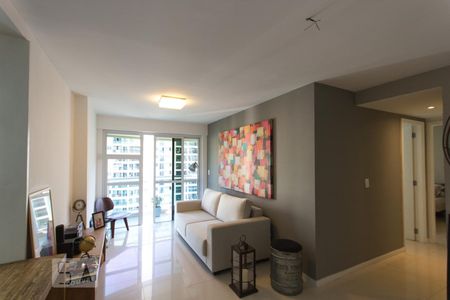 Sala de apartamento para alugar com 2 quartos, 68m² em Jacarepaguá, Rio de Janeiro