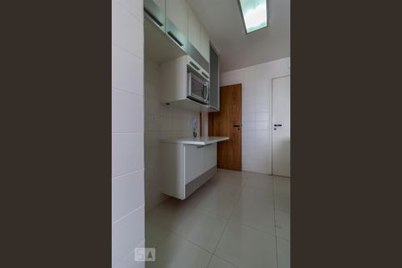 Apartamento para alugar com 92m², 2 quartos e 2 vagasCozinha