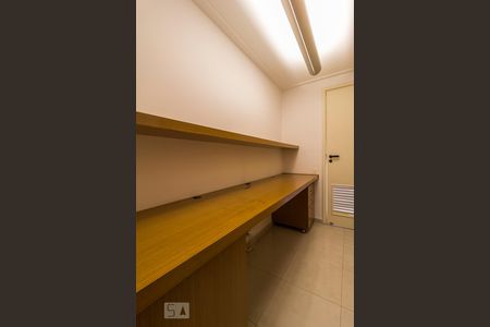 Apartamento para alugar com 92m², 2 quartos e 2 vagasEscritório 