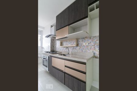 Cozinha de apartamento para alugar com 1 quarto, 38m² em Cambuci, São Paulo