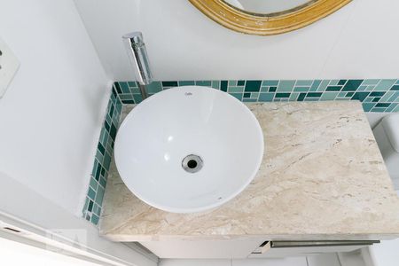 Apartamento para alugar com 38m², 1 quarto e sem vaga Apartamento para alugar com 38m², 1 quarto e sem vagaDetalhe do banheiro