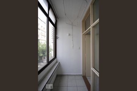 Varanda de kitnet/studio para alugar com 1 quarto, 45m² em Bela Vista, São Paulo