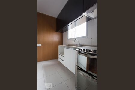 Apartamento para alugar com 90m², 2 quartos e 2 vagas Apartamento para alugar com 90m², 2 quartos e 2 vagasCozinha