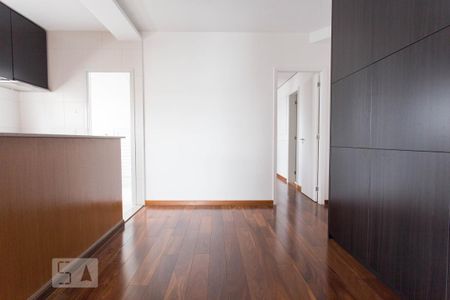 Apartamento para alugar com 90m², 2 quartos e 2 vagas Apartamento para alugar com 90m², 2 quartos e 2 vagasSala