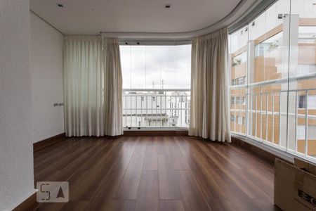 Apartamento para alugar com 90m², 2 quartos e 2 vagas Apartamento para alugar com 90m², 2 quartos e 2 vagasSacada