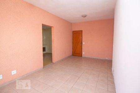 Apartamento à venda com 79m², 2 quartos e 1 vagaSala