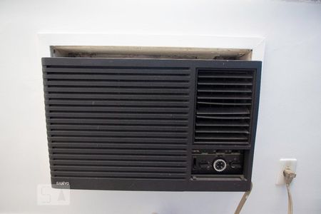 Apartamento à venda com 79m², 2 quartos e 1 vagaAr condicionado