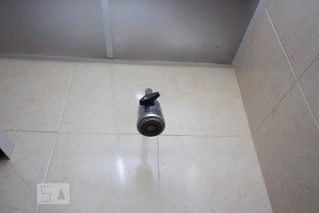 Apartamento à venda com 79m², 2 quartos e 1 vaga Apartamento à venda com 79m², 2 quartos e 1 vagaChuveiro