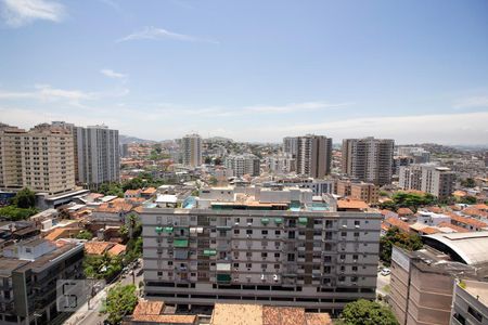 Apartamento à venda com 79m², 2 quartos e 1 vagaVista do quarto 2 