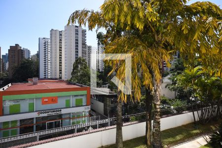 Apartamento para alugar com 185m², 4 quartos e 3 vagas Apartamento para alugar com 185m², 4 quartos e 3 vagasVista do quarto