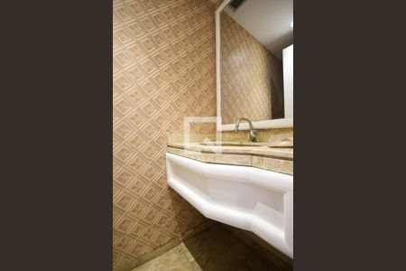 Apartamento para alugar com 185m², 4 quartos e 3 vagas Apartamento para alugar com 185m², 4 quartos e 3 vagasLavabo