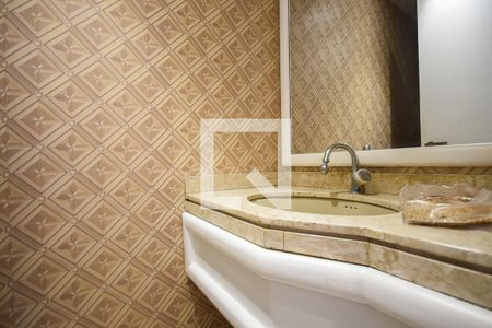 Apartamento para alugar com 185m², 4 quartos e 3 vagas Apartamento para alugar com 185m², 4 quartos e 3 vagasLavabo