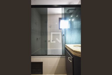 Apartamento para alugar com 185m², 4 quartos e 3 vagas Apartamento para alugar com 185m², 4 quartos e 3 vagasBanheiro suíte 2