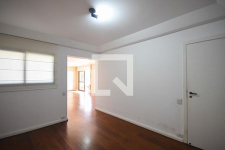 Apartamento para alugar com 185m², 4 quartos e 3 vagas Apartamento para alugar com 185m², 4 quartos e 3 vagasSala de jantar
